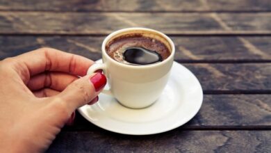 صورة ما هي كمية القهوة التي يمكنك تناولها في اليوم؟